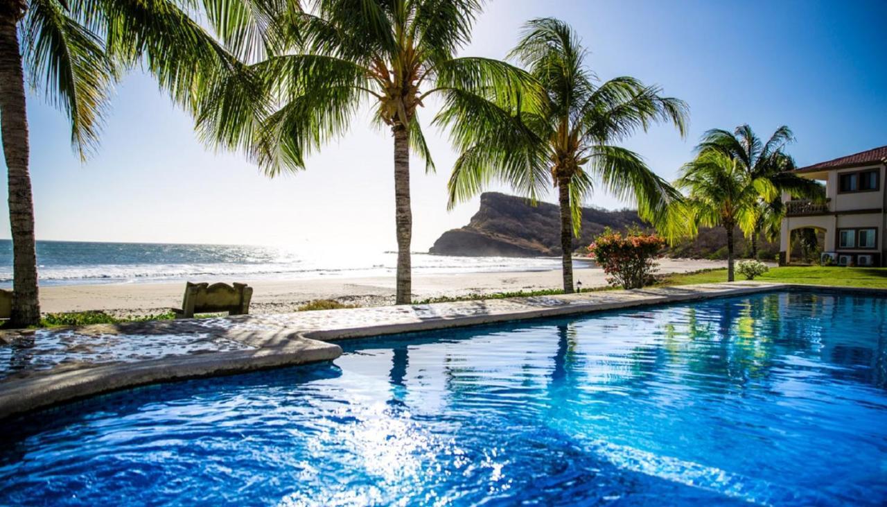 Villas Iguana A-13 Beachfront Condo Bagian luar foto